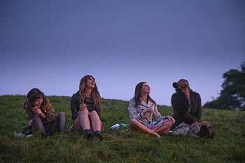 Everything I Know About Love, BBC series, New trailer, Release date HD wallpaper