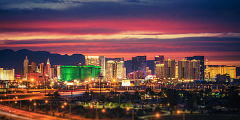 Las Vegas Skyline, Dusk views, Vegas Strong, Resilient city HD wallpaper