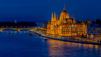 The-Hungarian-Parliament-building, Parliament-, building, The, Hungarian HD wallpaper