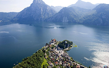 Traunsee Lake, Austria, trees, nature, houses, lake, austria, traunsee, mountain HD wallpaper