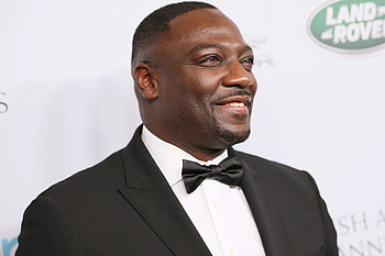 Adewale Akinnuoye-Agbaje, Directorial debut, Farming HD wallpaper