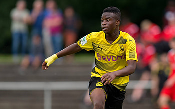 Youssoufa Moukoko, moukoko, dortmund, BVB, german HD wallpaper