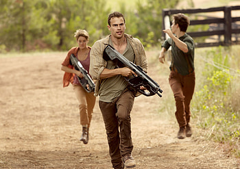 Insurgent movie, insurgent stills, Tris and Four HD wallpaper