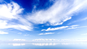 Mountains, sky, white clouds, lake, reflections HD wallpaper