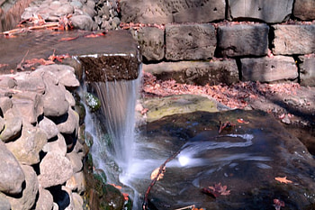 Flowing Water, tranquil water, spring water, spring, relaxing water HD wallpaper