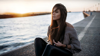 Brunette Model Depth Of Field , brunette, girls, model, depth-of-field HD wallpaper