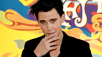 Austin Butler, Sing in Elvis, Incredible transformation, Leave internet in awe HD wallpaper