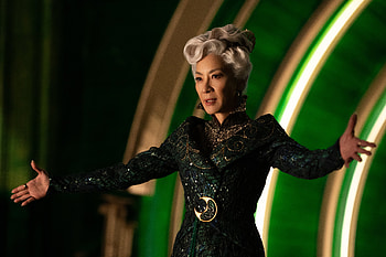 Michelle Yeoh in Wicked - Stunning Ultra, movie, Wicked, Michelle Yeoh HD wallpaper