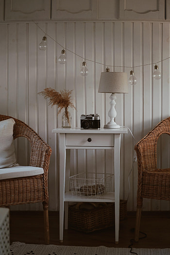Interior, Miscellanea, Miscellaneous, Table, Room, Garland, Camera HD phone wallpaper