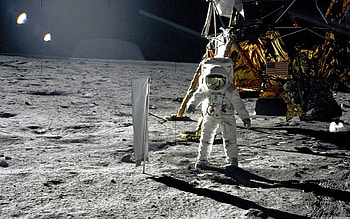 Astronaut On Moon, Apollo 11 HD wallpaper