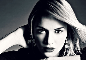 Kate Winslet, white, black, blonde, bw, girl, actress, woman, young HD wallpaper