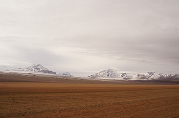 Snow On A Mountain Behind The Desert, nature, snow, mountains, desert HD wallpaper