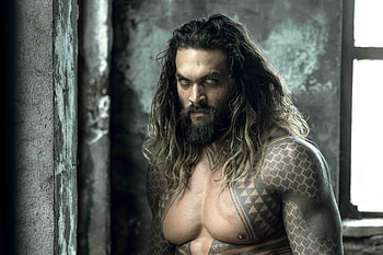 Justice League Aquaman Shirtless , aquaman, justice-league, 2017-movies, movies, jason-momoa HD wallpaper