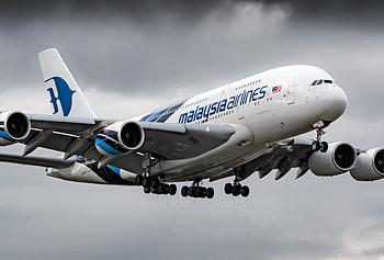 9m mna Malaysia Airlines, London Heathrow HD wallpaper