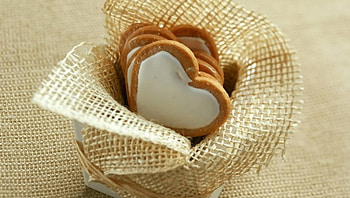 Cookies from the heart, sweet, 1920x1080, tasty, thoughtful HD wallpaper