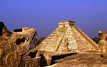 Aztec pyramid, Mesmerizing , Historical backgrounds, Pyramid's grandeur HD wallpaper