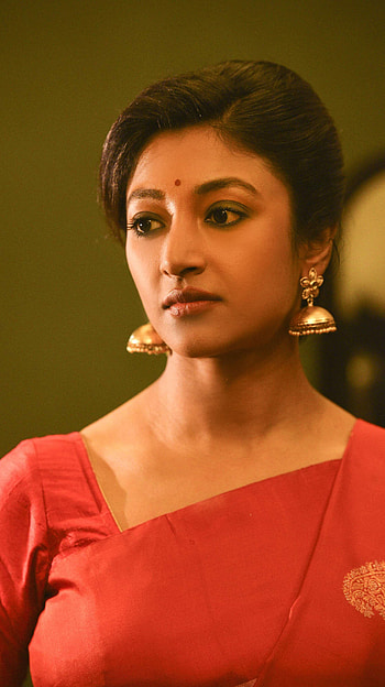 Paoli dam, saree seductive, multilingual actress HD phone wallpaper