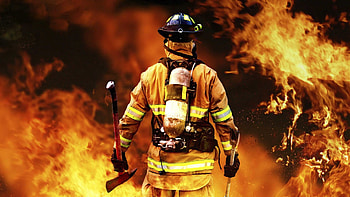 Firefighter, Brave heroes, Fire emergency, Risky situations HD wallpaper