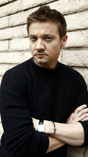 Jeremy Renner, 2560x1920, , Mobile HD phone wallpaper
