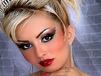 Beautiful blonde, blonde, beautiful, woman, big eyes, female HD wallpaper