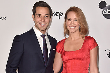 Celebrity news, Anna Camp divorce, Skylar Astin split, Two years of marriage HD wallpaper