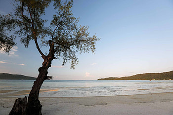 Travelling through Cambodia, Travel & documentary graphy HD wallpaper