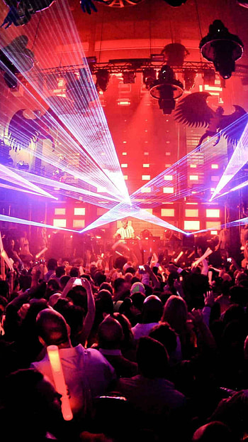 Night club , Vibrant atmosphere, High-energy scene, Party vibes HD phone wallpaper
