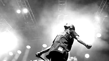 G-Eazy Live on Tour HD wallpaper