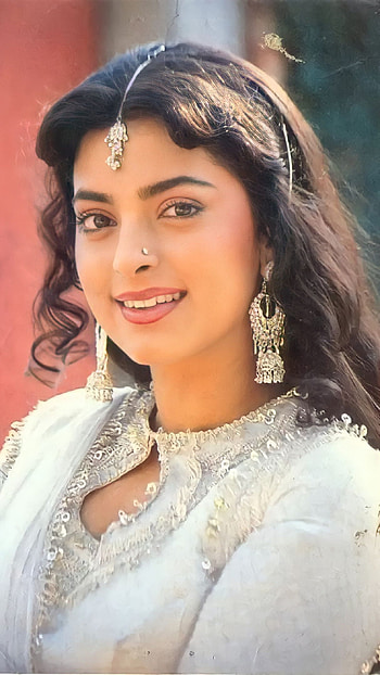 Juhi chawla, bollywood actress, vintage HD phone wallpaper