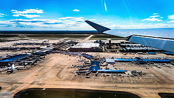 Charlotte Douglas International Airport, CLT airport, Airport design, International airport HD wallpaper