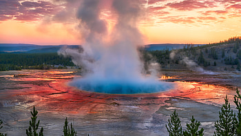 Grand Prismatic Spring at sunrise, Yellowstone National Park, Wyoming, Yellowstone, hot spring, nature HD wallpaper