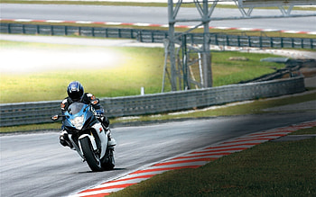 Suzuki GSX-R750, Race Tracks HD wallpaper