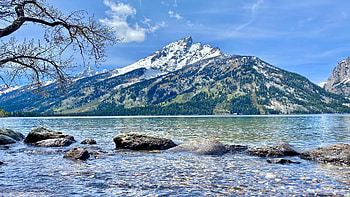 Teewinot Mountain over Jenny Lake - Grand Teton NP, sky, usa, wyoming, landscape, clouds, rocks HD wallpaper
