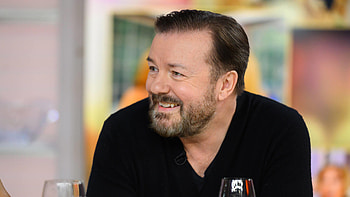 Ricky Gervais, Oscars controversy, Will Smith's snub, Award show jokes HD wallpaper