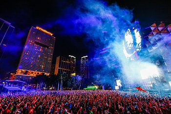 Festival frenzy, Crowd's euphoria, Magical atmosphere, Enchanting memories HD wallpaper