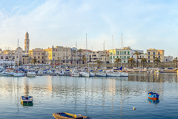 Bari travel guide, Local tips, Tourist information, Italian journey HD wallpaper