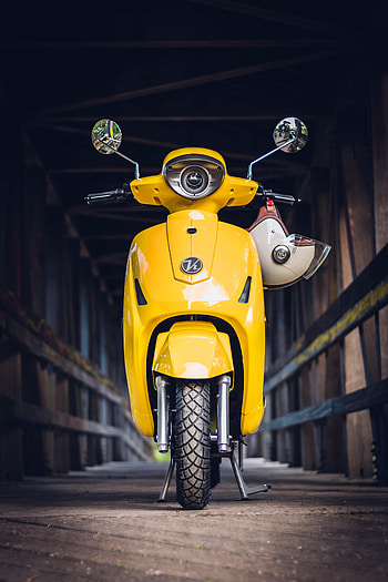 Motorcycles, Front View, Helmet, Scooter, Moped HD phone wallpaper
