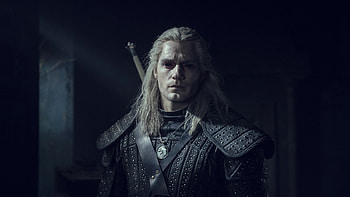Geralt of Rivia, Henry Cavill, Witcher TV show, Dark fantasy backdrop HD wallpaper