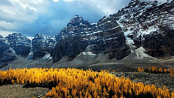 Valley of the ten peaks in autumn, Wenkchemna Pass Trail, Banff, Alberta, canada, fall, clouds, trees, colors, sky HD wallpaper