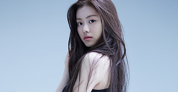 Le Sserafim group, Bullying allegations, Extensive mess, Kpop hit HD wallpaper