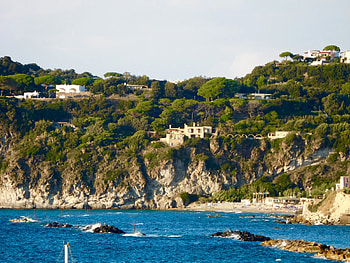 Houses on cliff Forio Italy, Beach, Cliff, Houses, Italy Forio HD wallpaper