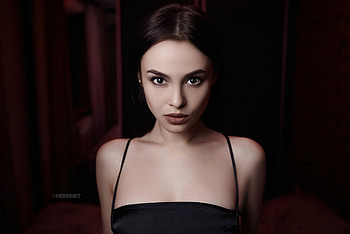 Model Brunette Depth Of Field, model, brunette, depth-of-field, girls HD wallpaper