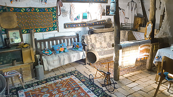 Traditional romanian interior, Contesti, Dambovita, Romania, ograda bunicilor, traditional HD wallpaper