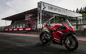 Ducati Superleggera V4, 2021, front view, exterior, red sport bike, new red Superleggera V4, racing bikes, Ducati HD wallpaper