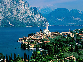 Lake Garda - Italy, Italian Lakes, Italy, Europe, Lake Garda HD wallpaper