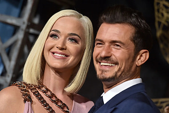 Katy Perry, Orlando Bloom, Naked paddleboarding , Vanity Fair HD wallpaper
