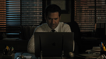 Manuel Garcia-Rulfo, TV shows, Apple MacBook Pro, Lincoln Lawyer HD wallpaper