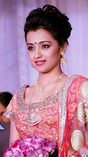 Trisha, tamil actress HD phone wallpaper