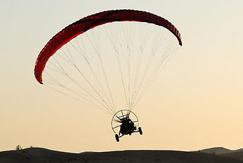 Paramotoring sport, National news, Global opinion, Thrilling flyover HD wallpaper