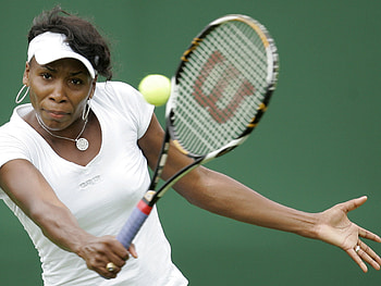 Venus Williams, Tennis champion, Sports icon, Graceful athleticism HD wallpaper